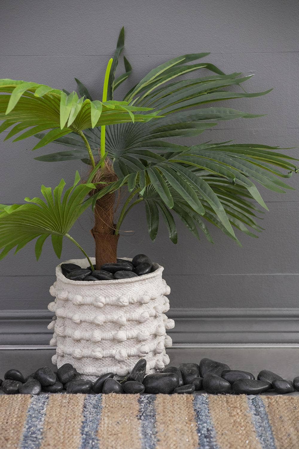 A&B Home Group Inc. - Wholesale Outdoor ornament/decor - 1.2-2inch Black Pebble Polished, 5lbs - Black13