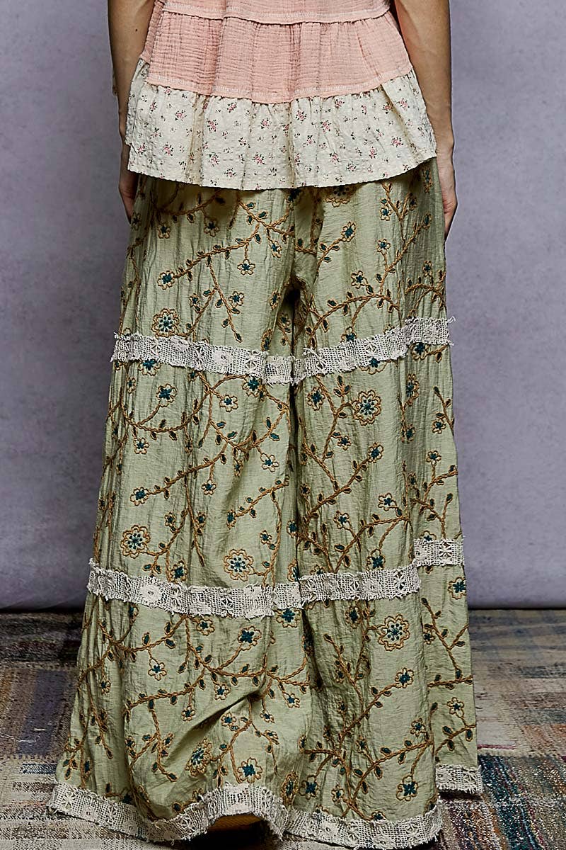 Pol Clothing - Wholesale Pants - Women's - Crochet lace patch embroidered woven floral pattern pants12