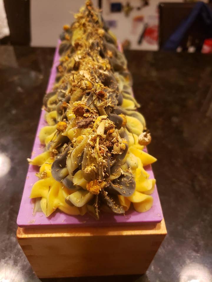 Reality Check (camomille noire) pour la vente par Zinnia Virgo Soaps, LLC