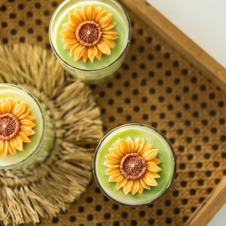 ZOETSTUDIO - Wholesale Jar/Filled Candle - Sunflower Soy Blend Candle | 8.5 oz candle1