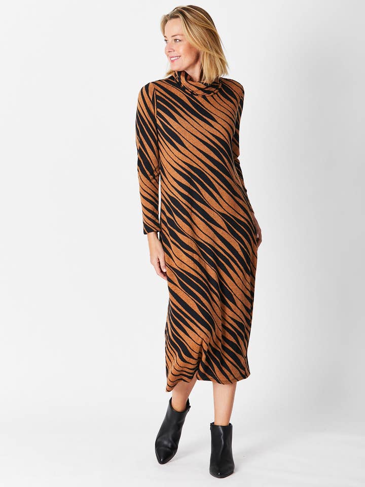 CARAMELO Y NEGRO VESTIDO LARGO ESTAMPADO - TOFFEE/NEGRO 29609 - SW de venta al por mayor en Faire