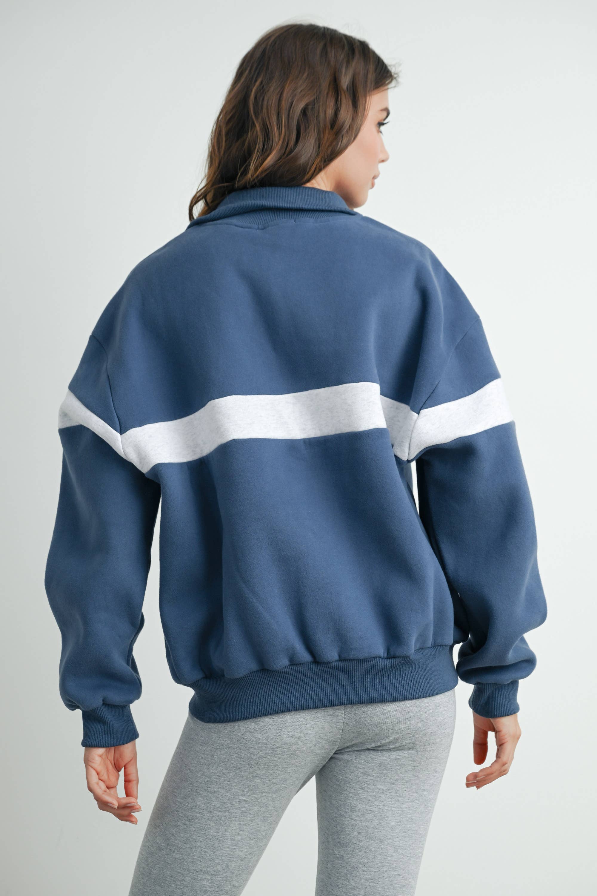 BUTTERMELON - Wholesale Sweatshirt - Women's - Two-Toned Half Zip Collar Sweatshirt - BMT753545