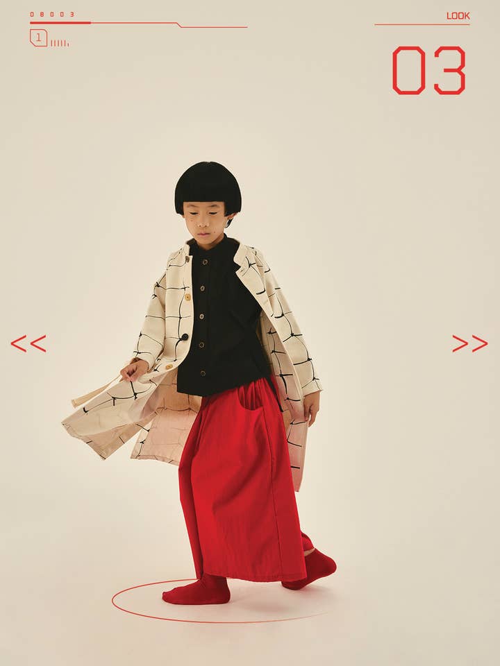 Arty Straight Coat for engroshandel hos Little Creative Factory