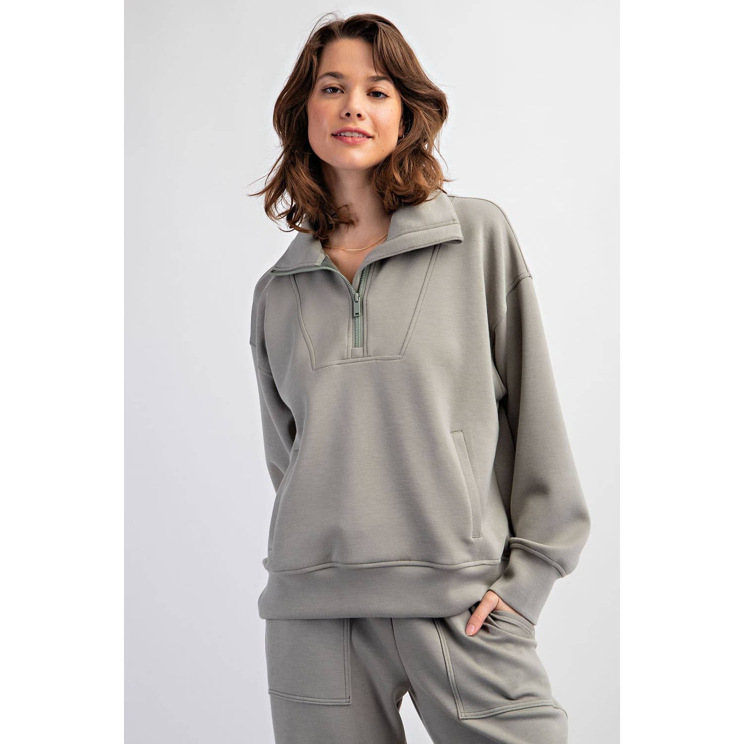Rae Mode - Vendita all'ingrosso Felpa - Donna - PULLOVER CON COLLO A IMBUTO E ZIP A QUARTO IN MODAL SCUBA60