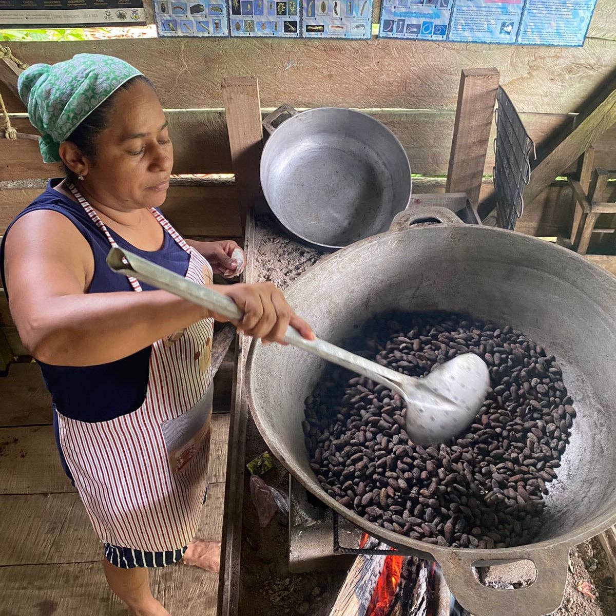 Soul Lift Cacao - Wholesale Hot cocoa mix/kit - Betena 100% Pure Ceremonial Cacao Paste from Costa Rica2