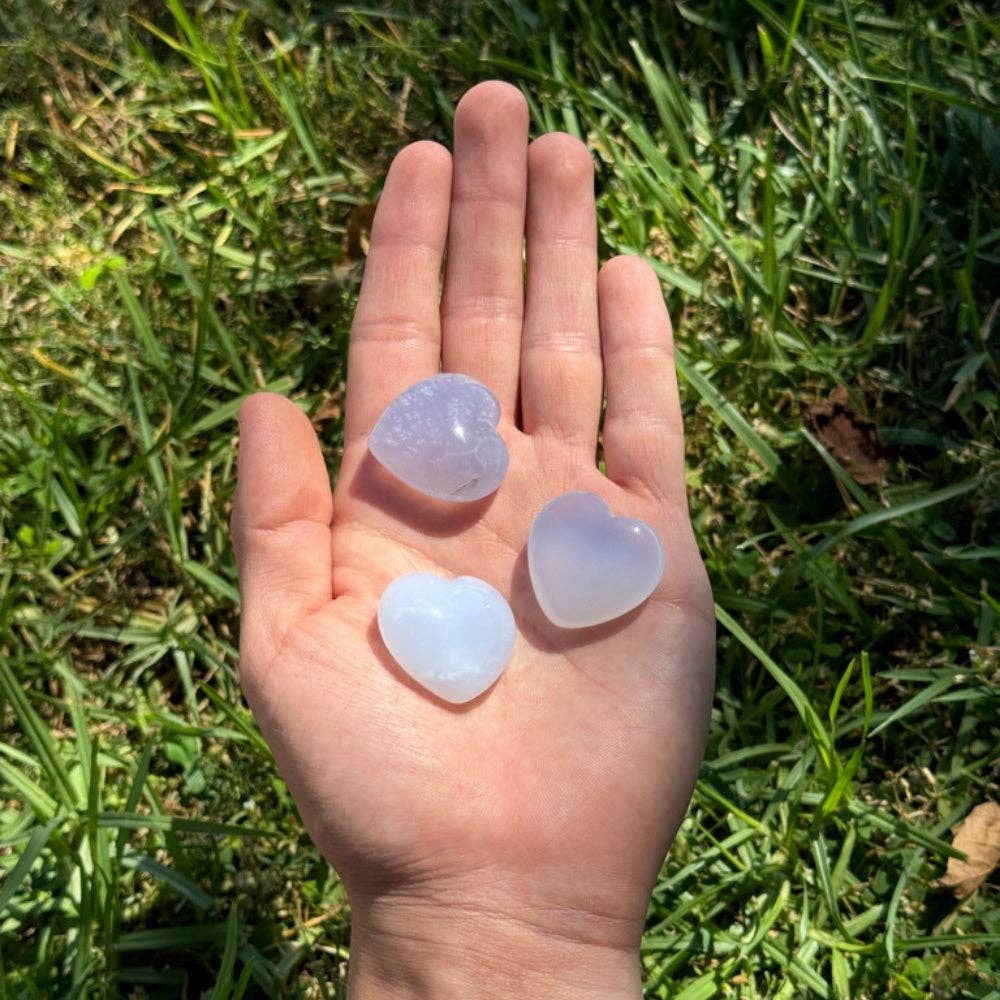 Earths Elements Wholesale - Wholesale Spiritual Stone/Crystal - Crystal Heart - Blue Chalcedony1