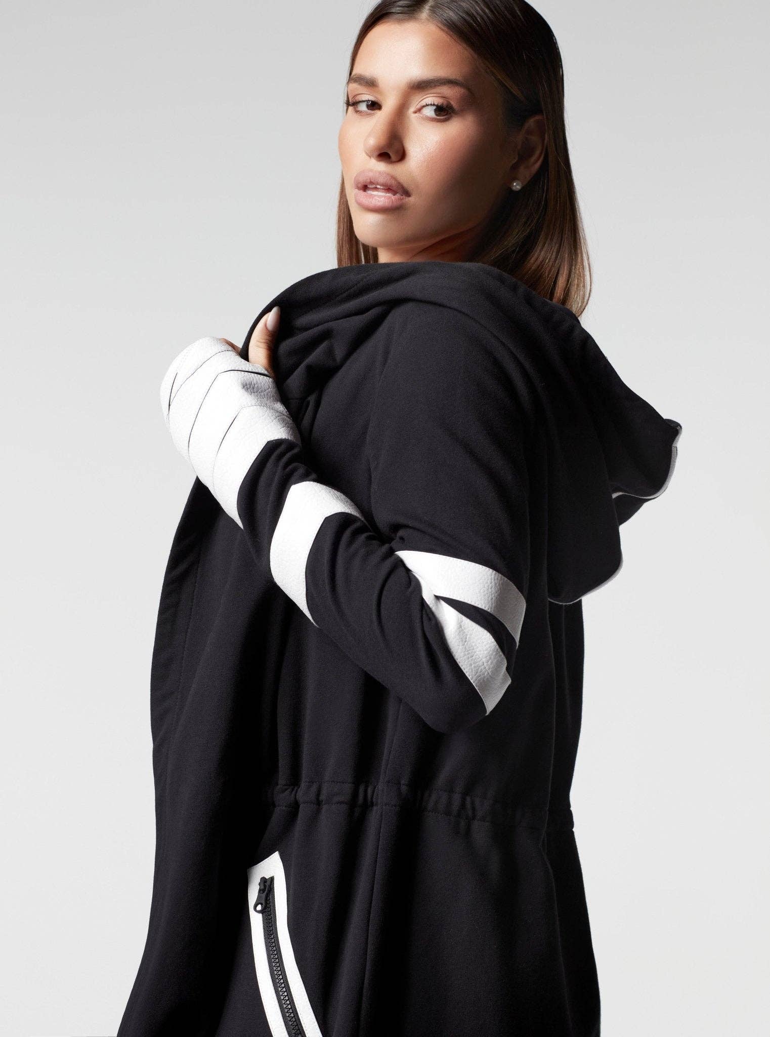 Black White Maitri Traveler Jacket - Black/White (JLS) for wholesale on Faire4