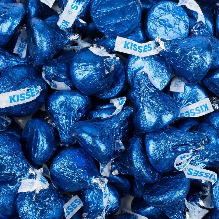 Hershey's Milk Chocolate Kisses 75ct - Blue for wholesale by Just Candy
