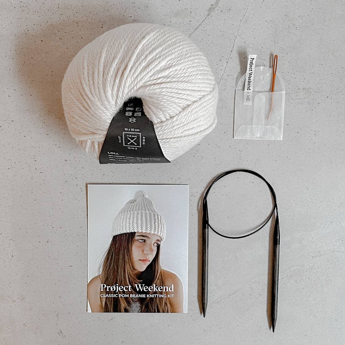 Project Weekend – wholesale DIY craft kit – DIY LEARN TO KNIT CRAFT KIT: CLASSIC POM BEANIE3