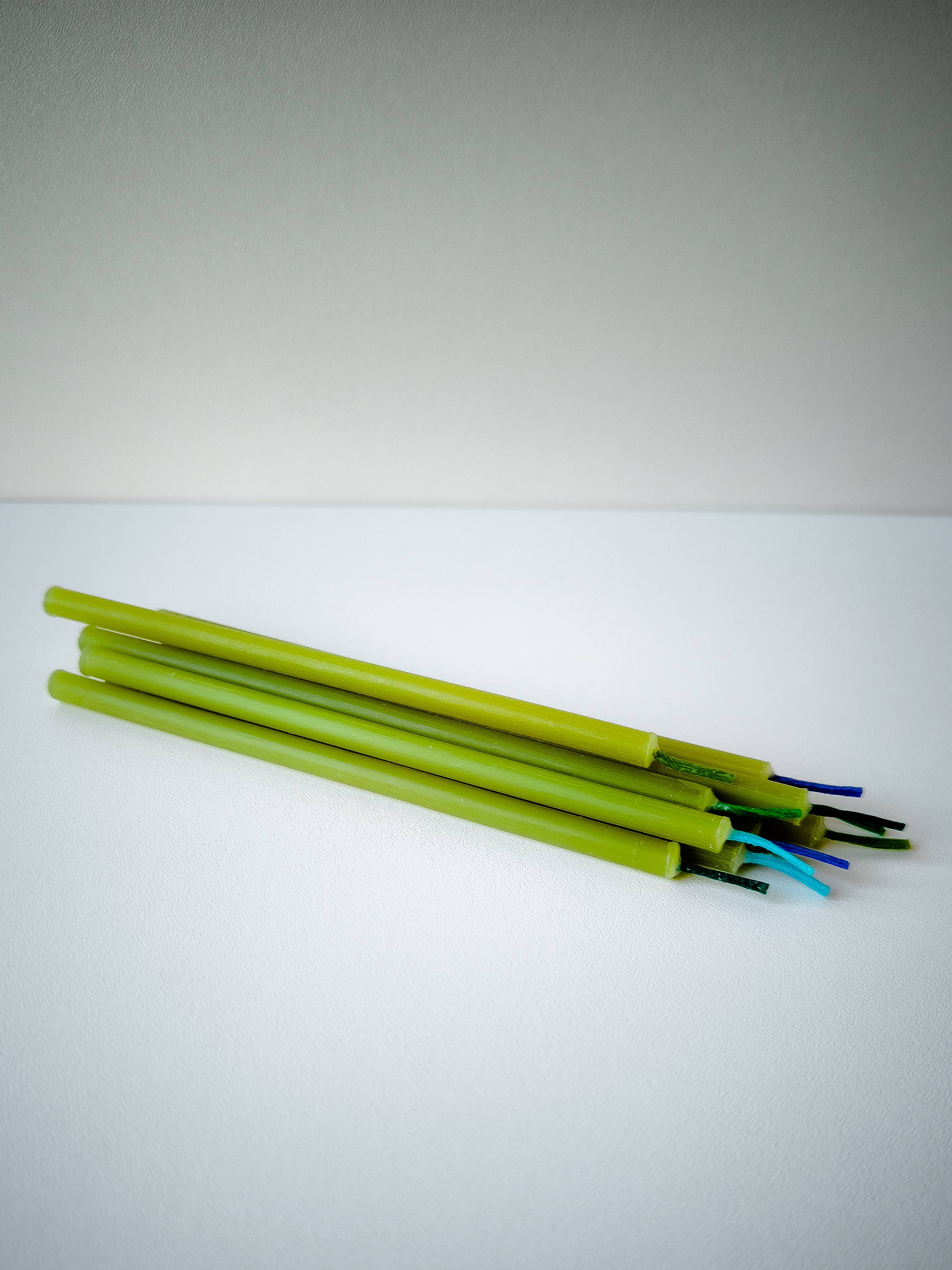 korys - Wholesale Cake Candle - Birthday Candles - green beeswax  4