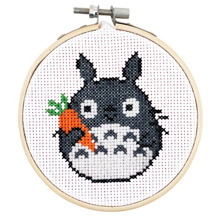 TheCloudFactory - Wholesale Embroidery/Cross Stitch Supplies - Totoro with Carrot - DIY Cross Stitch Kit1