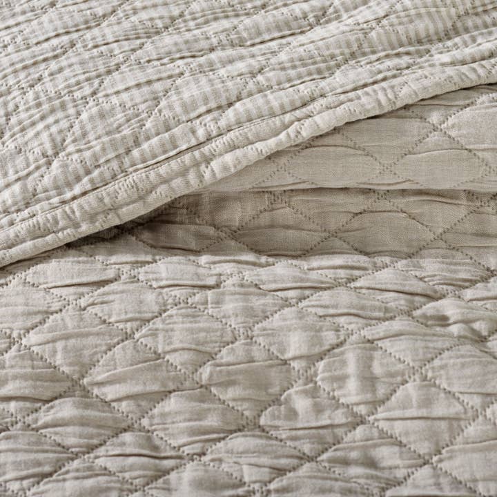India's Heritage - Wholesale Quilt - Colmar Quilt and Shams, Natural3