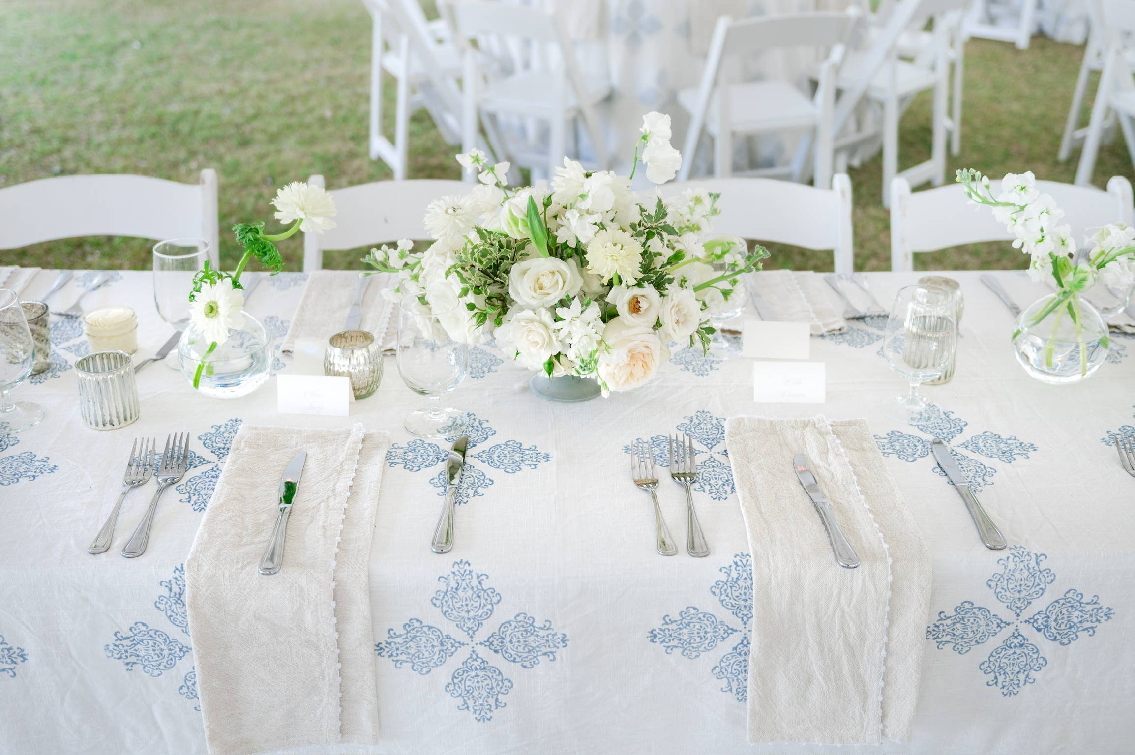 French Graffiti - Wholesale Tablecloth - Damask Hand Block Print Tablecloth3