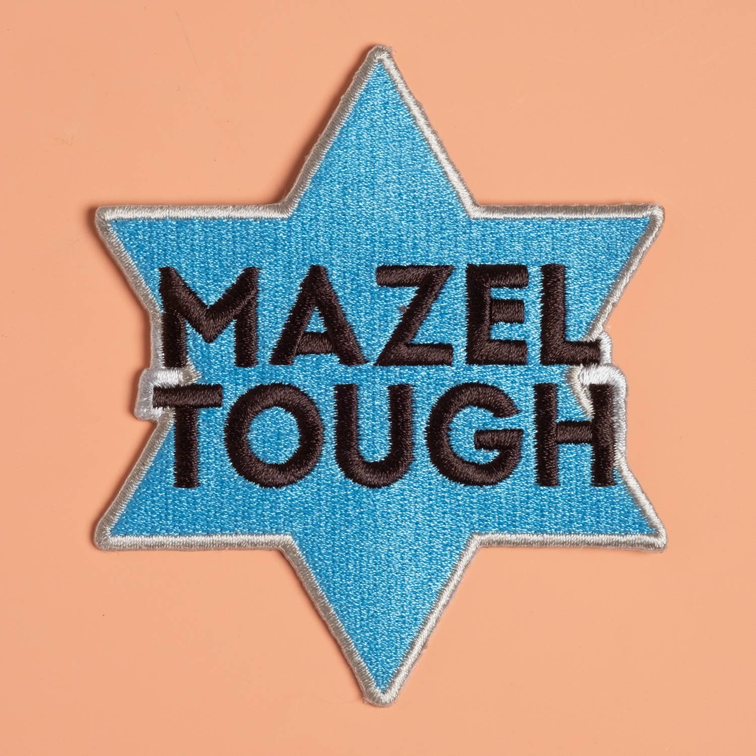 Dissent Pins - Vendita all'ingrosso Toppe - Toppa Mazel Tough - Termoadesiva0