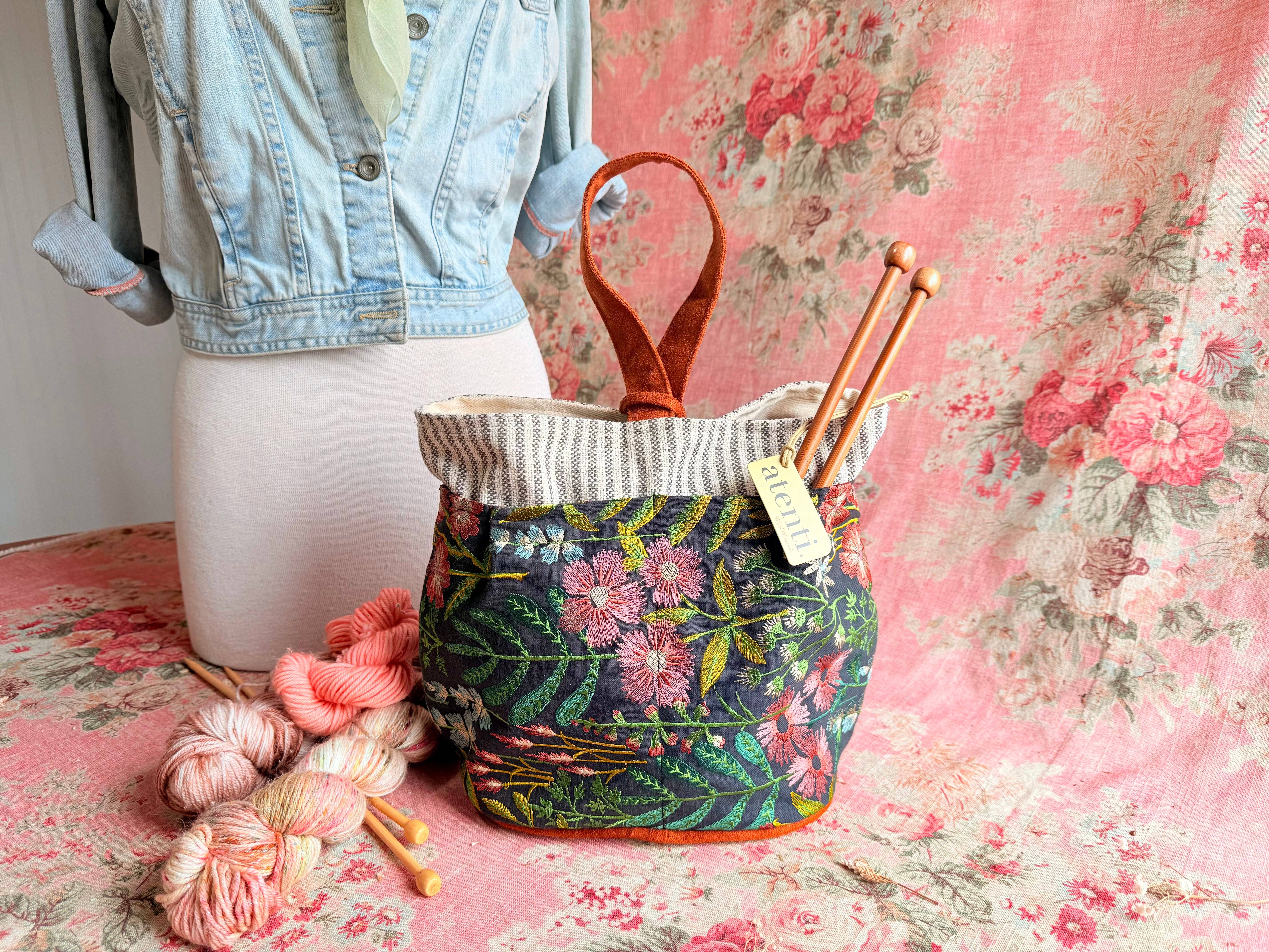 Atenti – wholesale Material för stickning/virkning – Äng Hög Caddy6