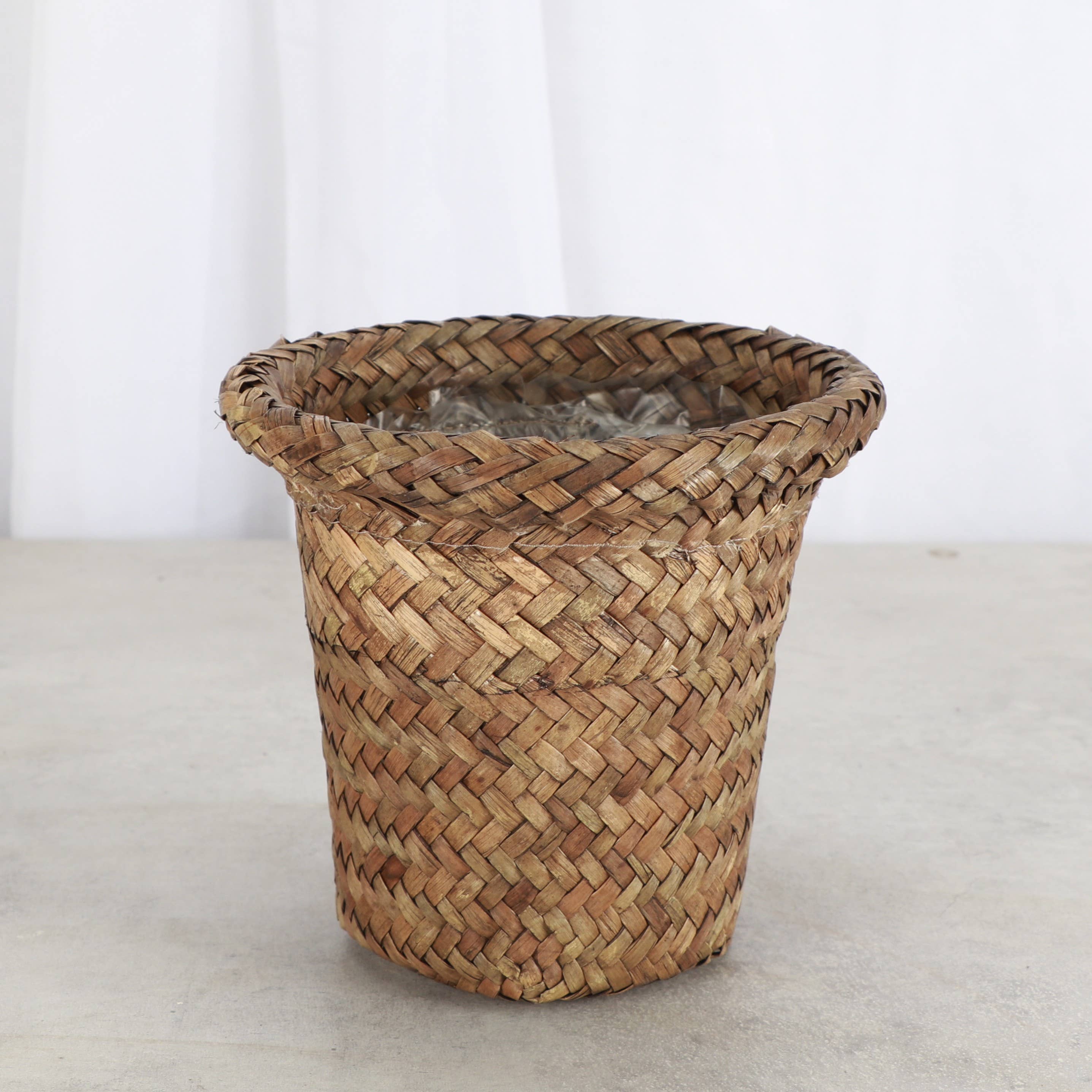 Thorsen's Greenhouse - Wholesale Plant Pot - 4" Woven Decorative Pot Cover for Plants1