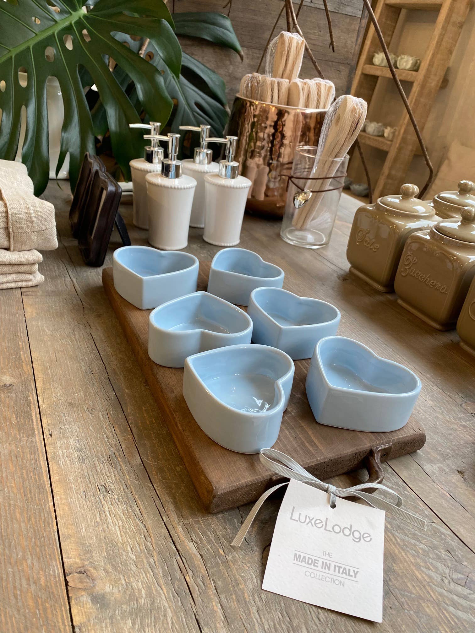 Luxe Lodge - Vente Assiettes/plats/bols de décoration - Bol en céramique en forme de coeur7