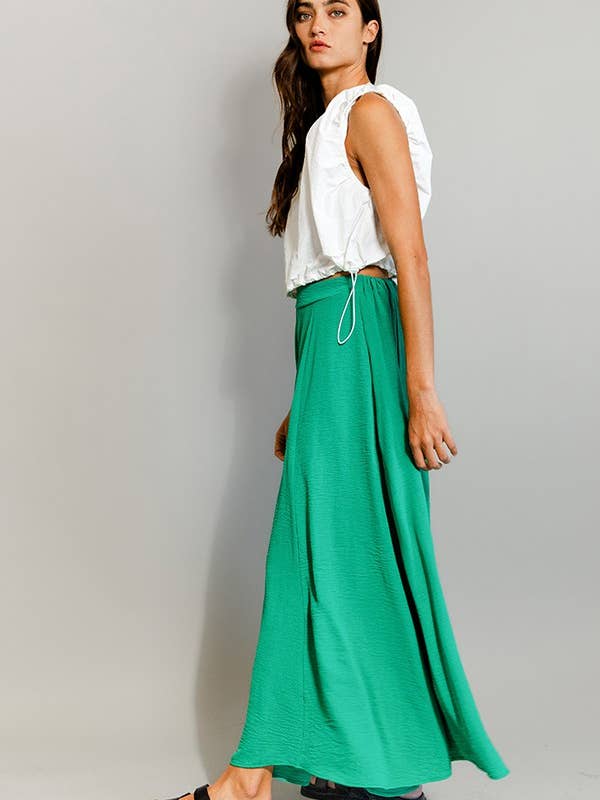 BUCKETLIST INC - Wholesale Pants - Women's - P5131 Solid Woven Wide Leg Pants2