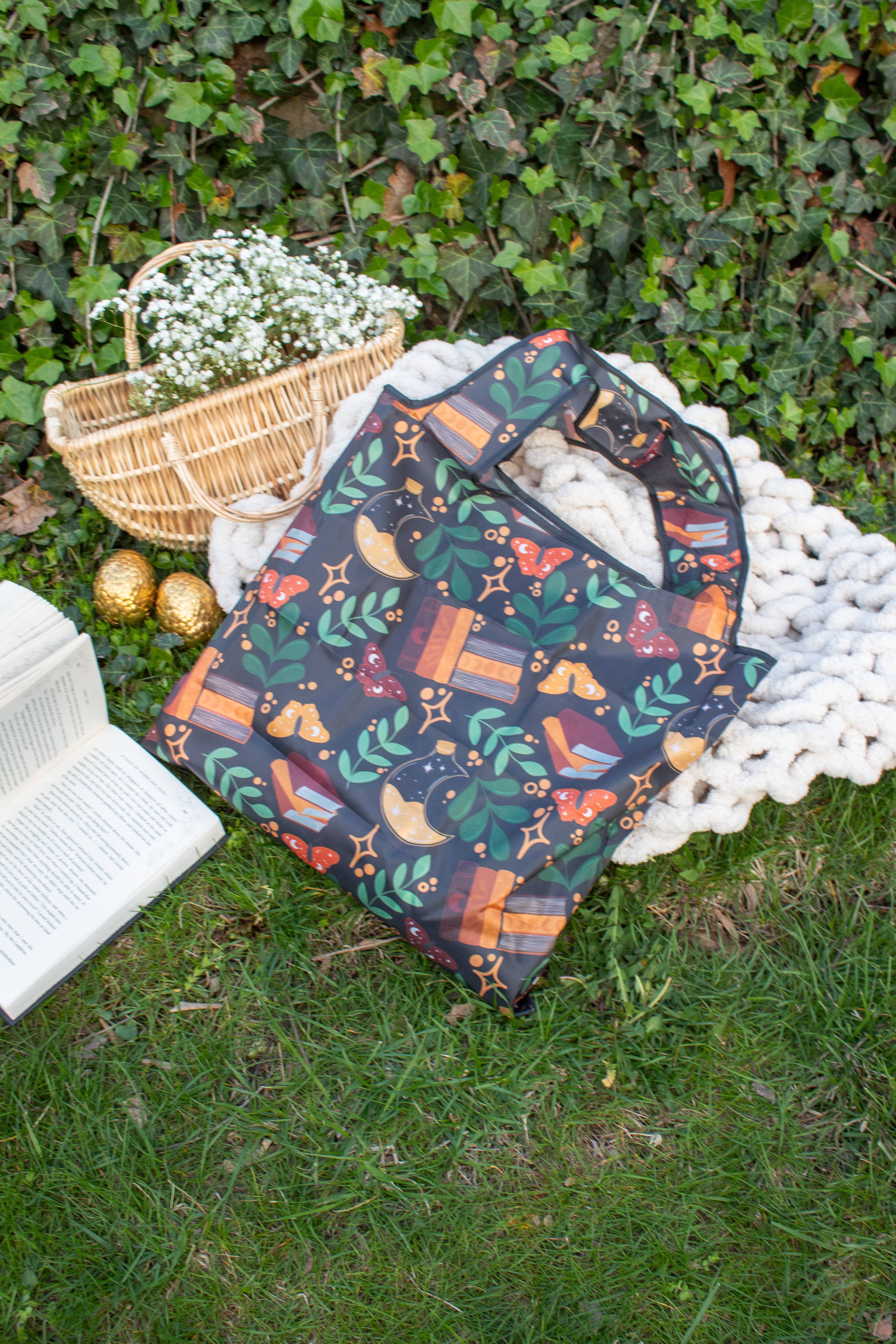 Meaggie Moos - Vente Sacs de course/à provisions - Livres Bourgogne | Sac de courses pliable réutilisable à motif livresque2