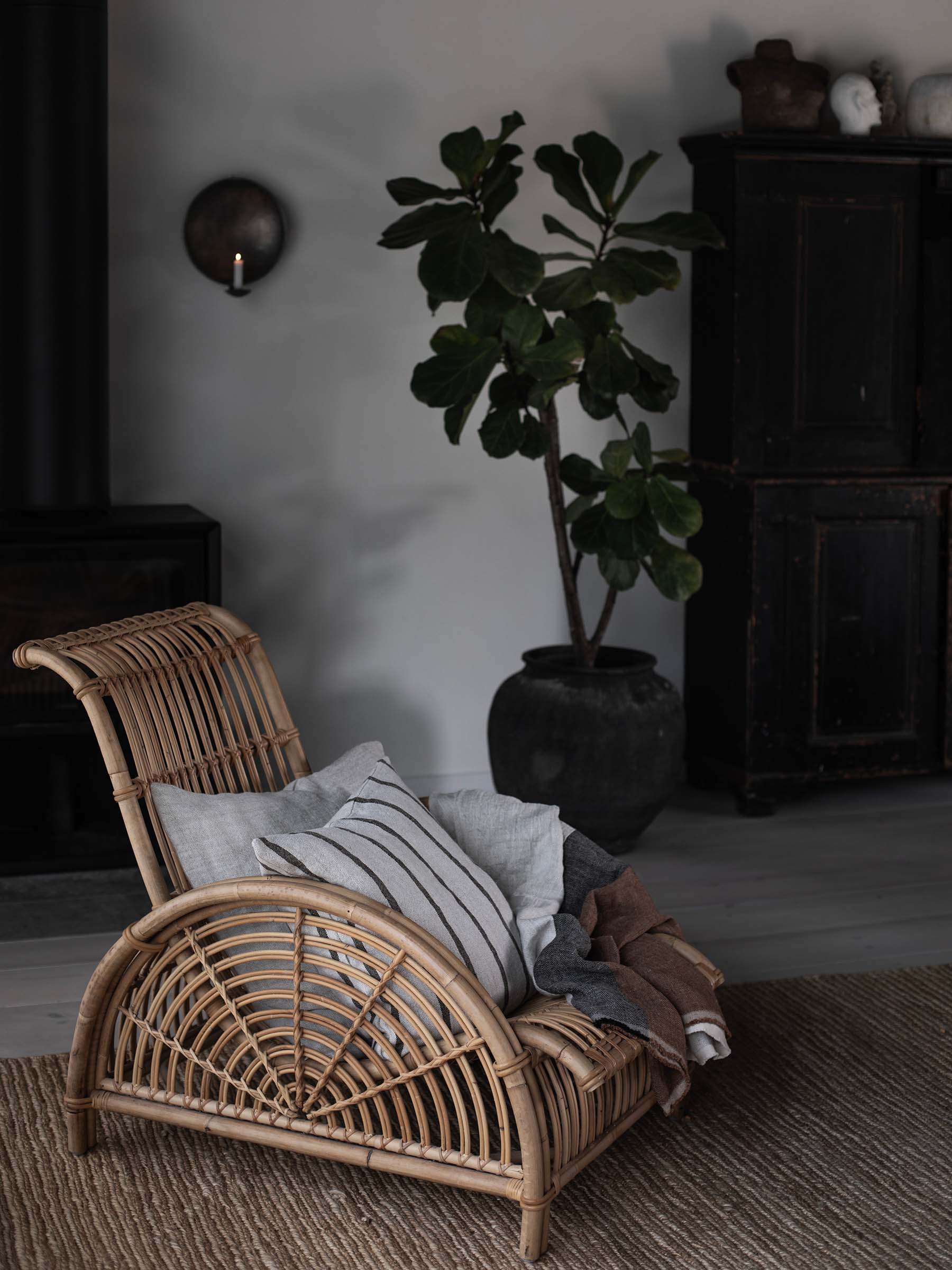 Tell Me More – Großhandel Zierkissenbezug – Melvin Kissenhülle 40x60 - taupe gestreift2