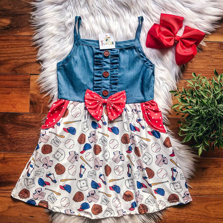 Débardeur en jean Baseball Doodles de TwoCan pour la vente par Wellington Design Co.