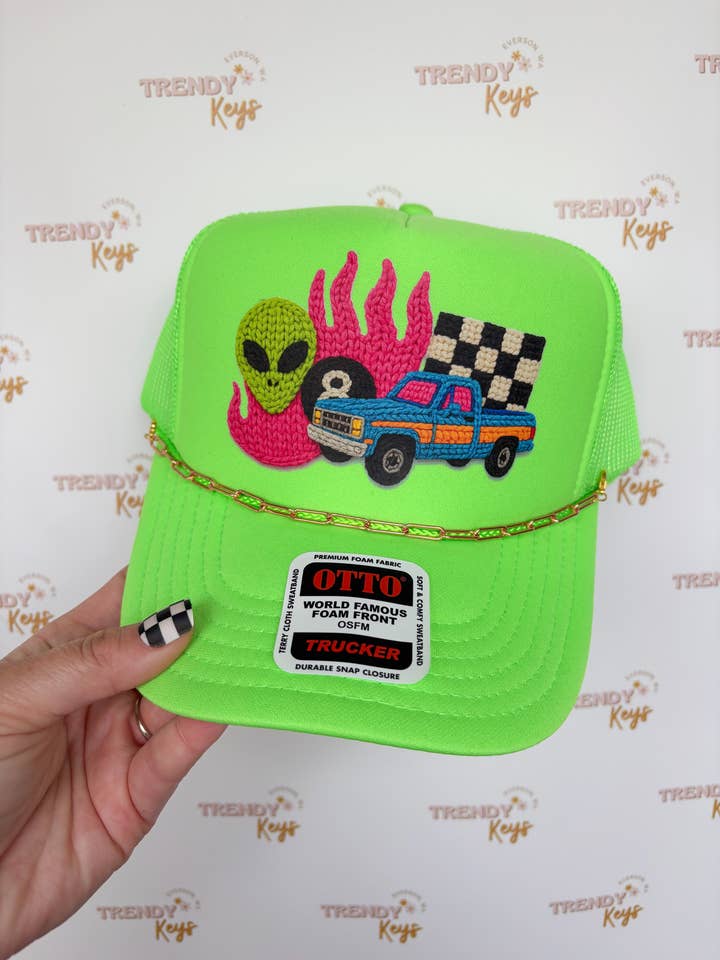 Boné de Malha Alienígena Trucker por atacado de TrendyKeys