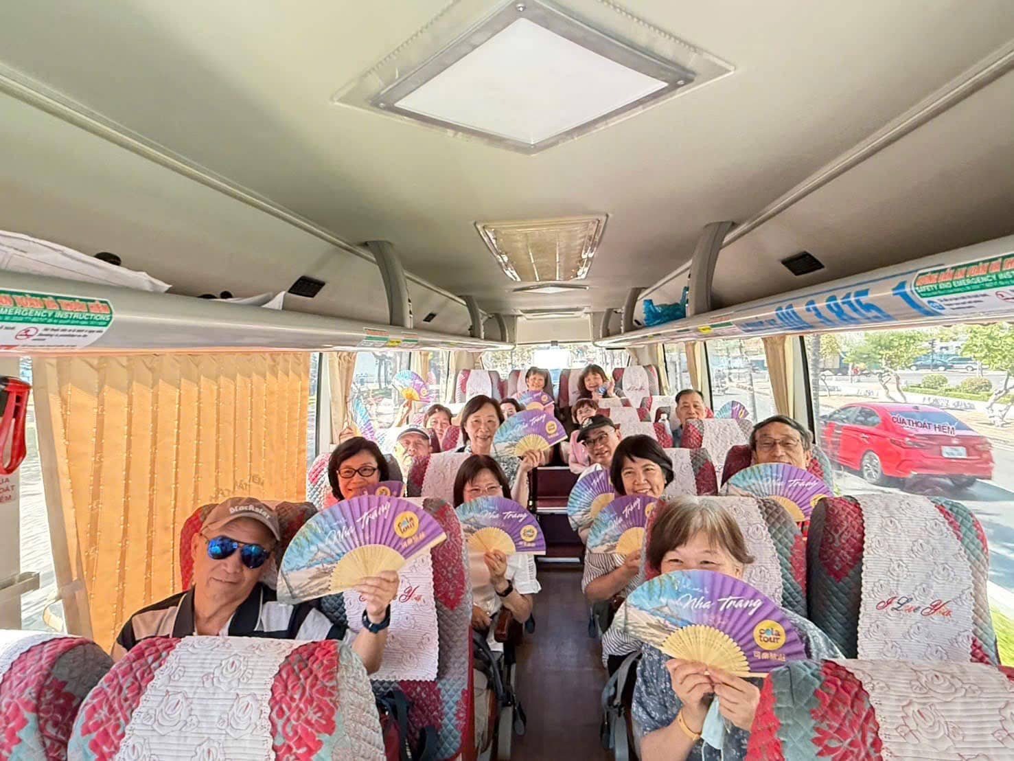 Tonkin Handicraft - Wholesale Party/Paper Folding Fan - Customized Wedding Paper Folding Fan 22