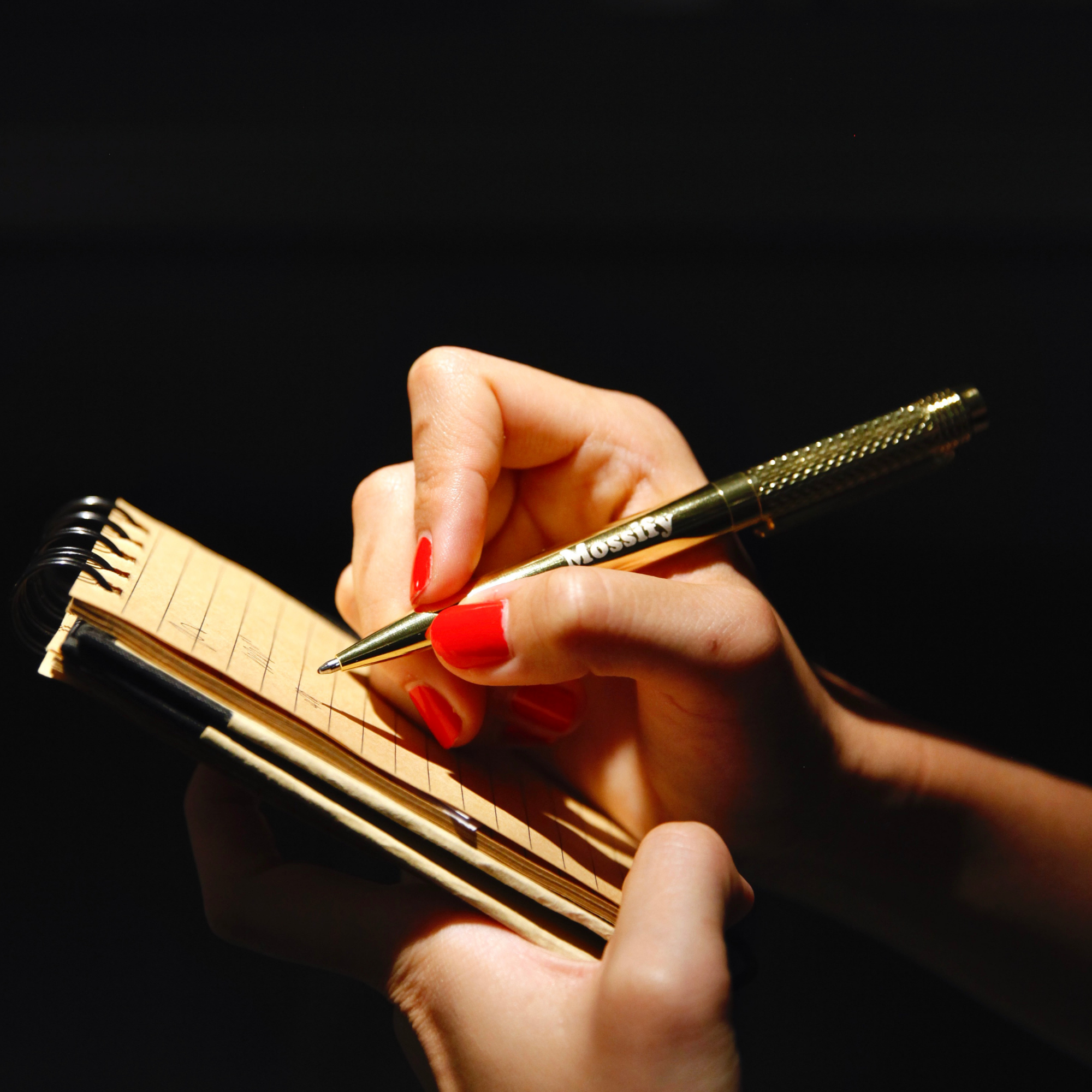 Mossify – Großhandel Stift – Hochwertiger Goldstift — Klassischer Kugelschreiber für den Alltag — Premium3