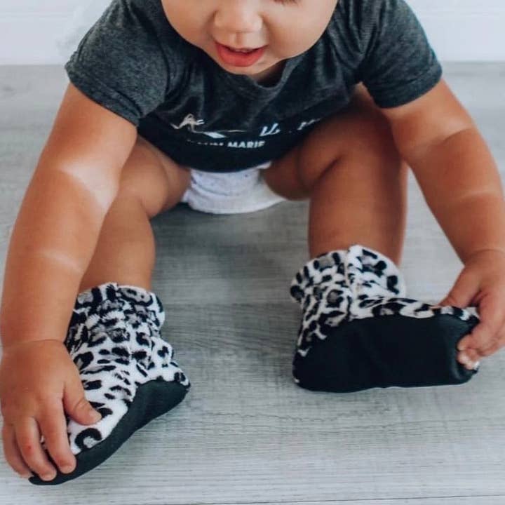 Kalin Marie - Wholesale Booties - Baby - Classic Style Booties 0-6 Months - 4.5" Sole Ready to Ship6