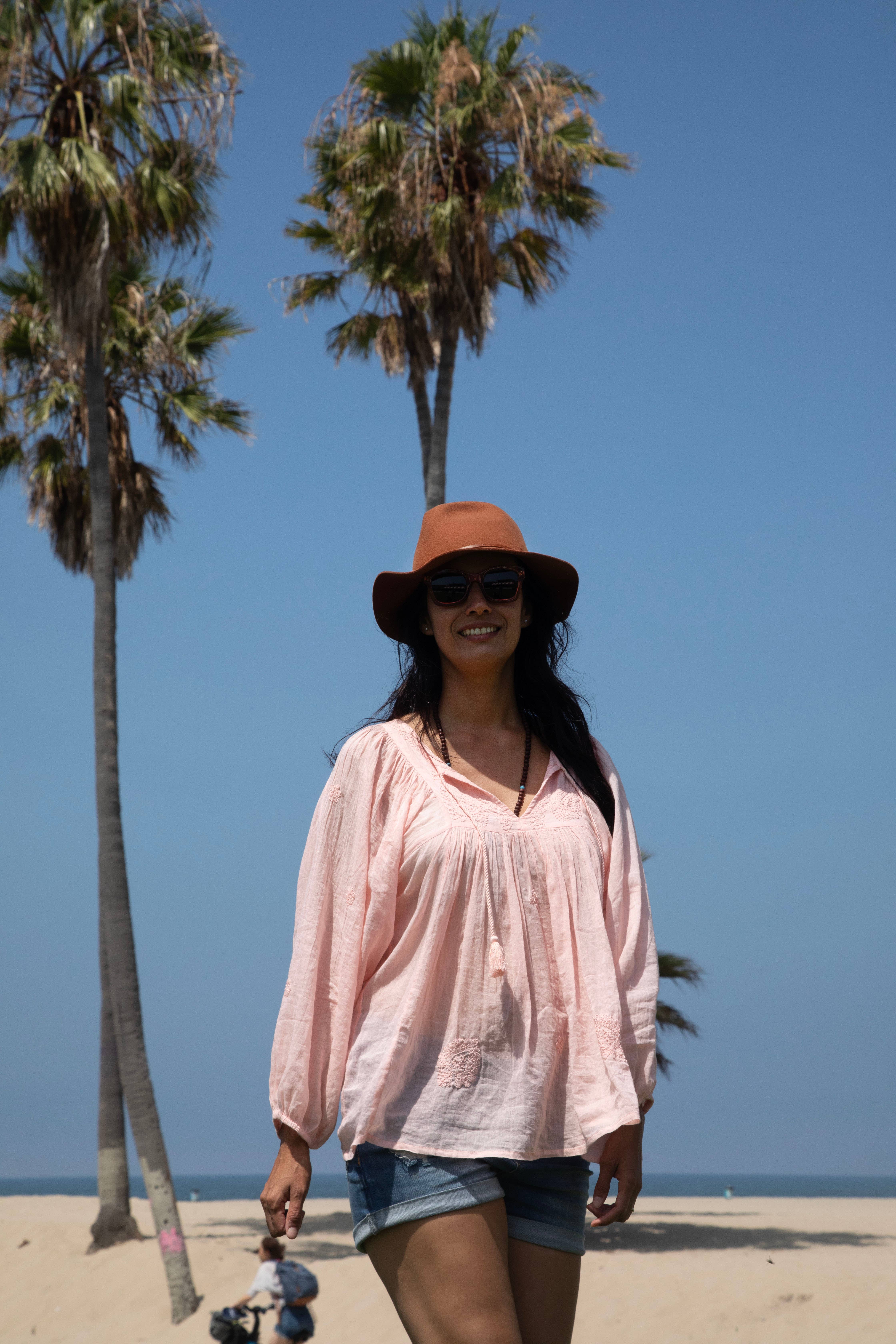 Blue Boheme – wholesale Blouse – Women’s – Mylene Embroidered Tunic Long Sleeves Peach3