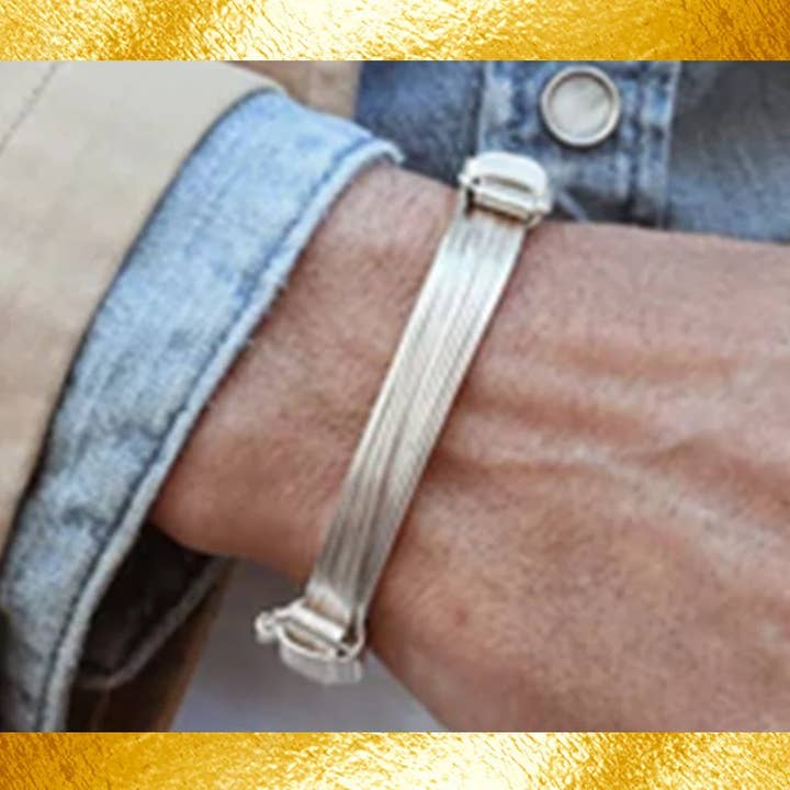 BRACELET EN ARGENT AVEC NŒUD PREMIUM pour la vente par Hippie Crew