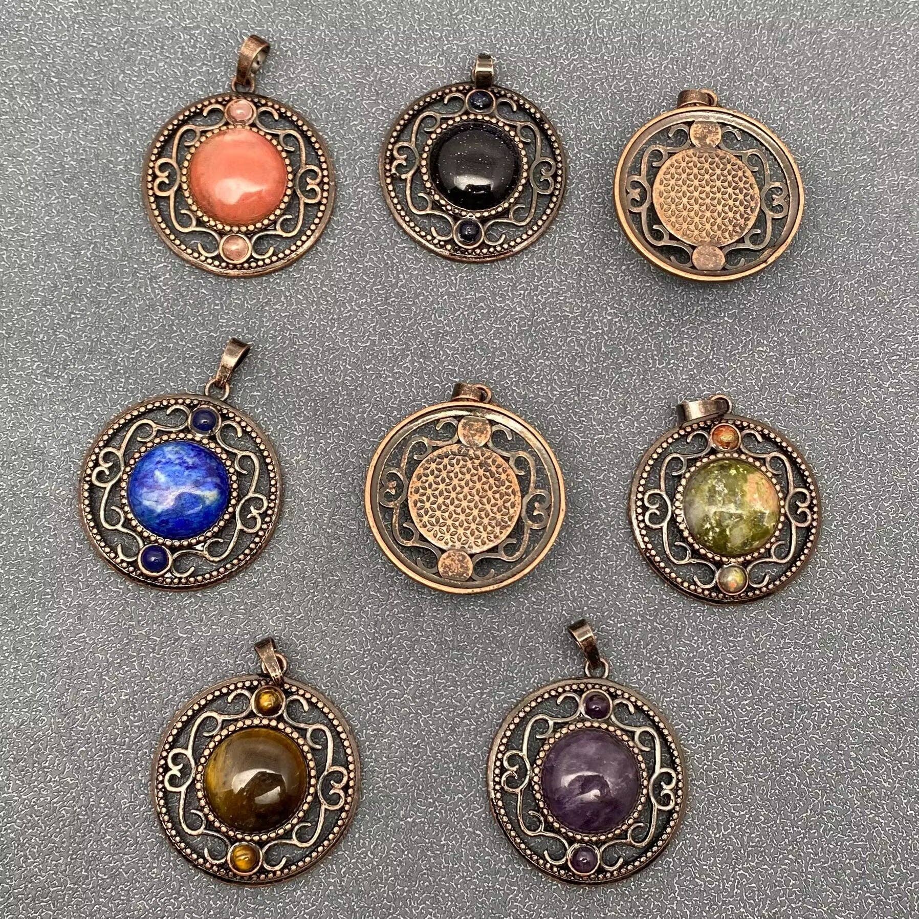 Mio Queena - Wholesale Individual Charm/Pendant - Vintage Natural Stone Hollow Circular Charm  Pendant - CS22