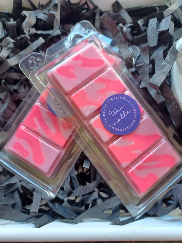 Rosey wonderland for wholesale by Bella's waxmelts