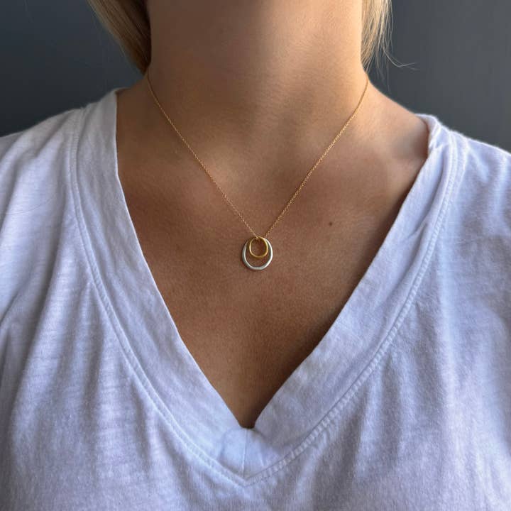 Philippa Roberts - Wholesale Pendant/Charm Necklace - Two Small Ovals Necklace in Silver or Vermeil