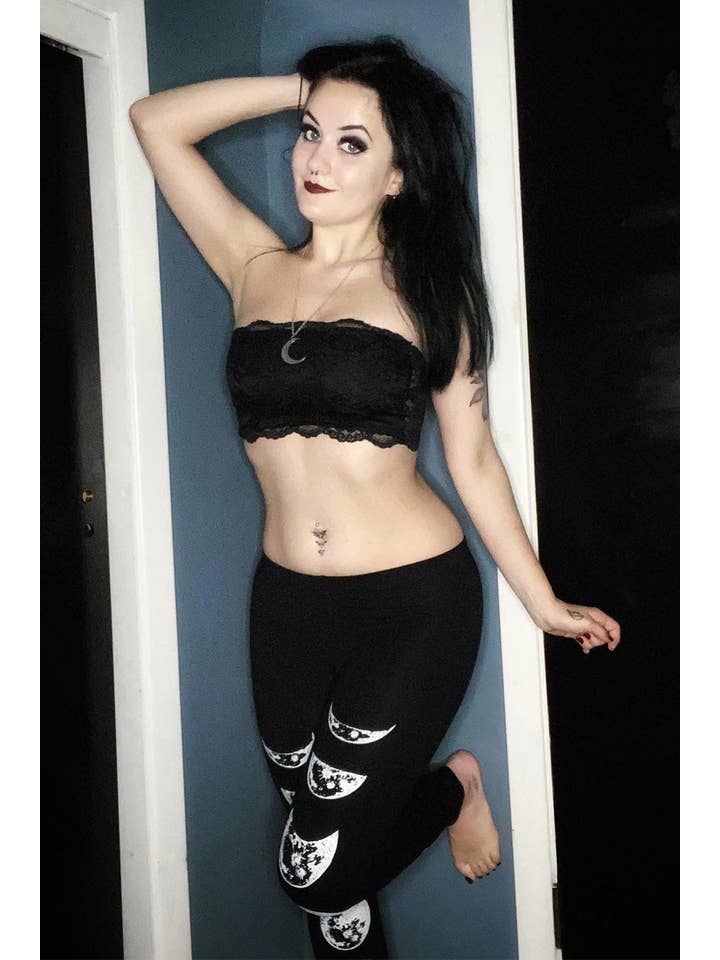 vampirefreaks - Wholesale Athletic/Lounge Leggings - Women's - Moon Phase Leggings