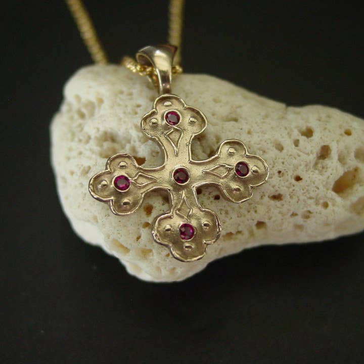 Vis a Vis Jewelry - Wholesale Pendant/Charm Necklace - Byzantine Cross Necklace With Garnet4
