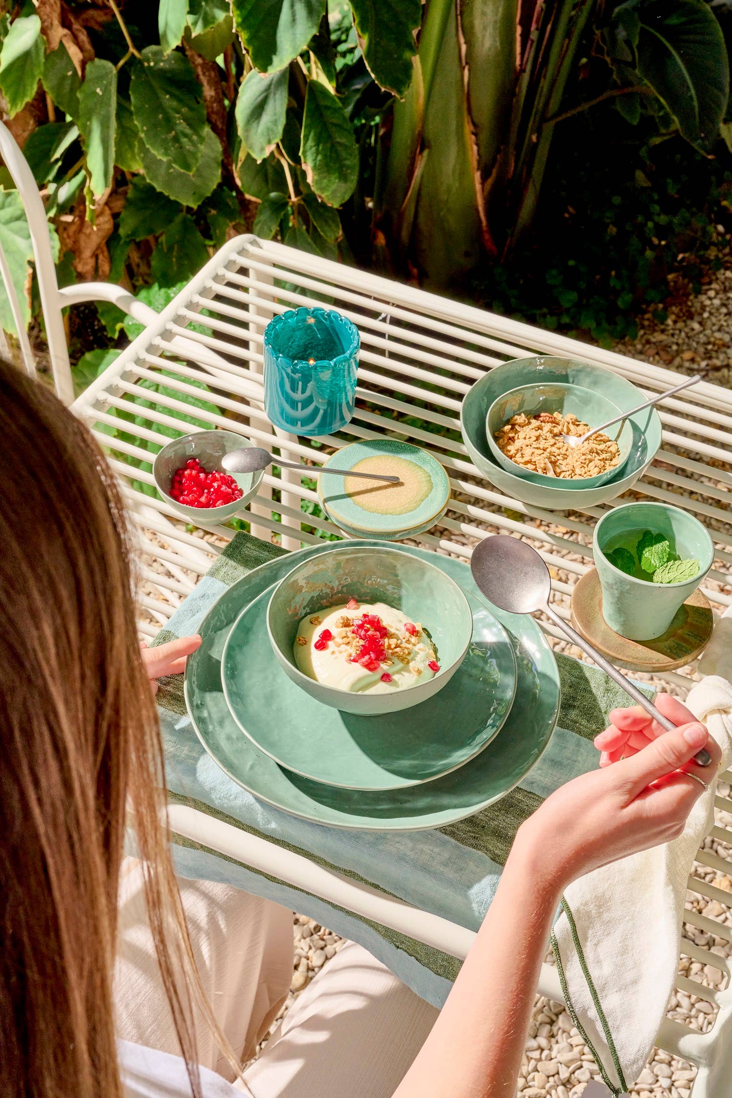 Carte Blanche Green Linen Napkin for wholesale on Faire2