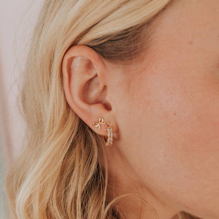 Mauve Jewelry Co. - Wholesale Stud/Post Earrings - Ella Bow Studs