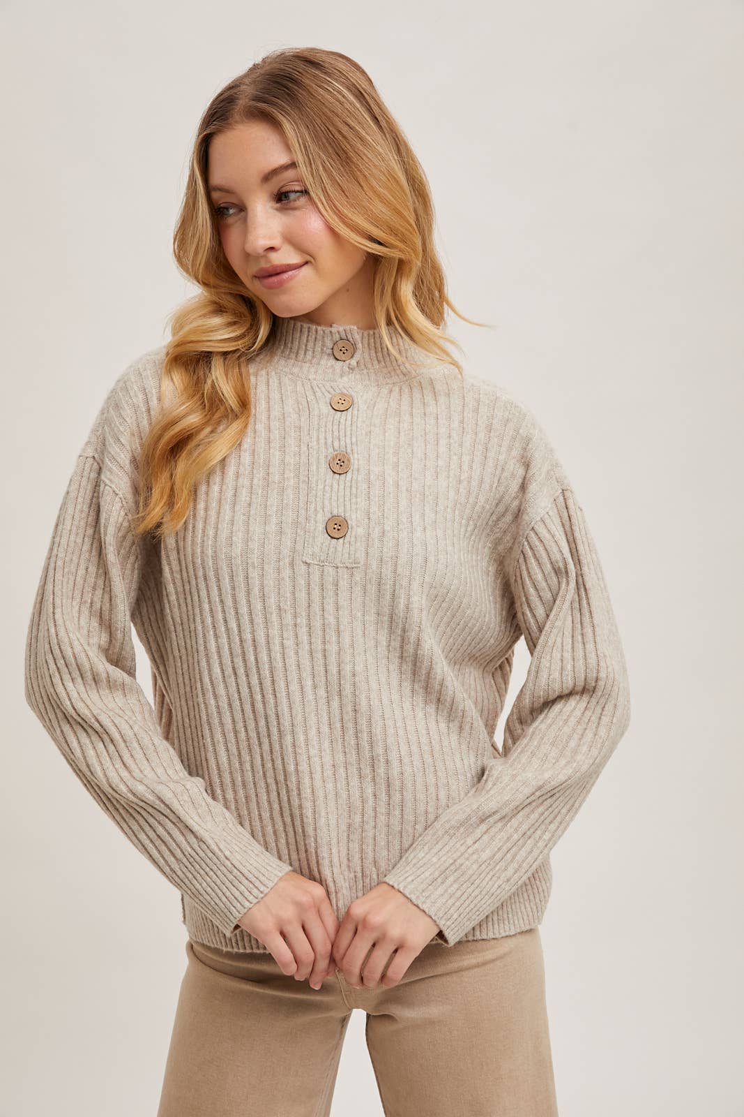 Bluivy - Vente Pull en maille – femme - PULL EN TRICOT À COL HENLEY ET BOUTONNÉ SUR LE DEVANT4