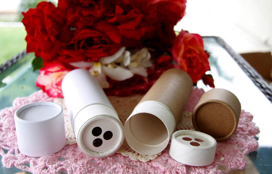 GreenWay Containers – wholesale Food storage container – 4 ounce / 115 g Paper Shaker Tube Large Holes4