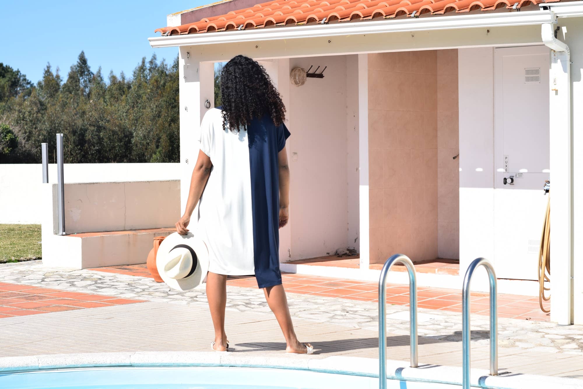 Torster & Ribeiro, Lda - CurvyShion - Vente Robe – femme - Robe grande taille Celia - du L au 5XL / robe asymétrique6