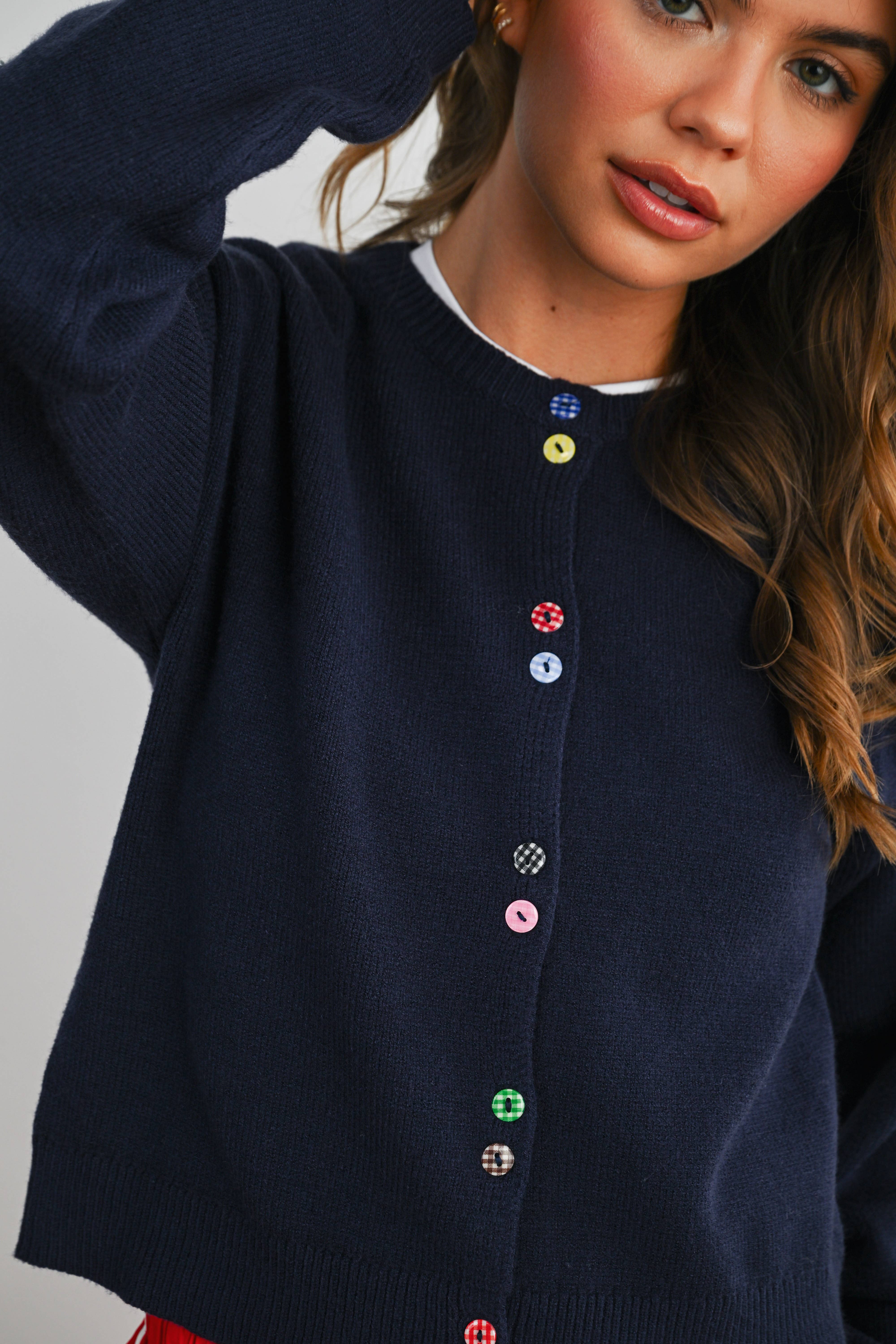 BUTTERMELON - Wholesale Cardigan - Women's - Long Sleeve Buttoned Cropped Cardigan - BMC790642