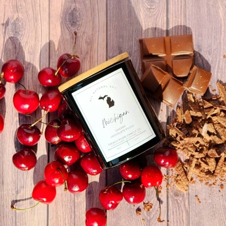 8,5 Unzen. Michigan-Sojakerze für den Großhandel von French River Candle Co.