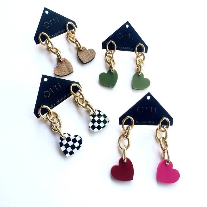 Lightweight Swing Chain Dangle Earring: Sweethearts GOLD for wholesale by OTTI