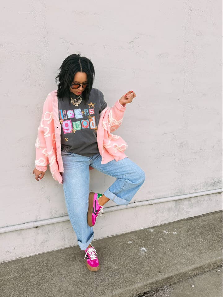 ETTA & EAST - Wholesale T-Shirt (Graphic) - Women's - life is good graphic tee - charcoal1