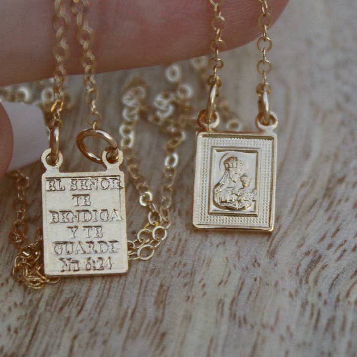 Naomi's Happy Place Shop - Wholesale Pendant/Charm Necklace - Scapular Necklace3