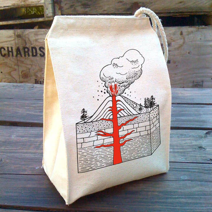 Sac à lunch Volcano pour la vente par Little Lark