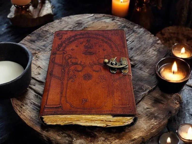 MNM HANDICRAFTS - Vente Journal intime - Carnet artisanal portes de Durin du Seigneur des Anneaux3