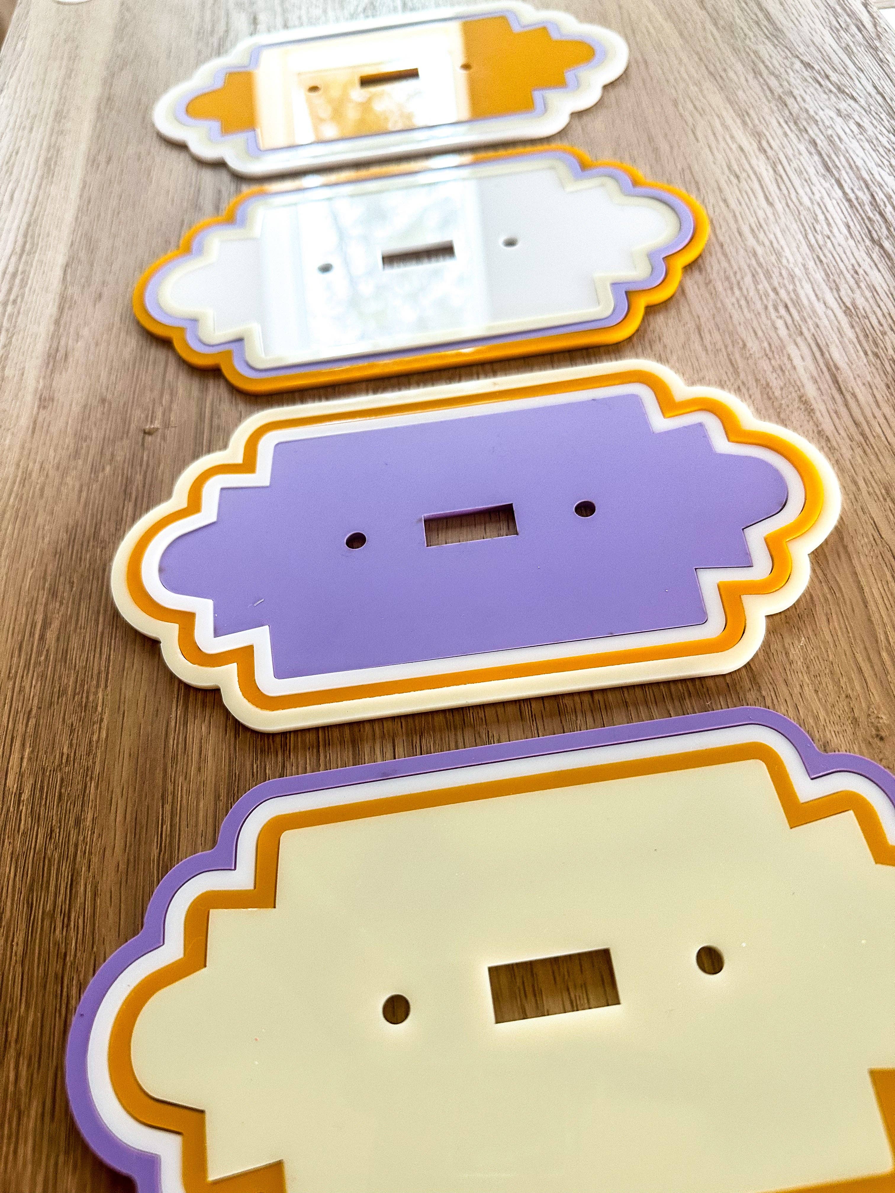 Whimsy Makers – wholesale Ljusbrytaröverdrag – Dekorativ strömbrytartäckplåt med räfflad kant5