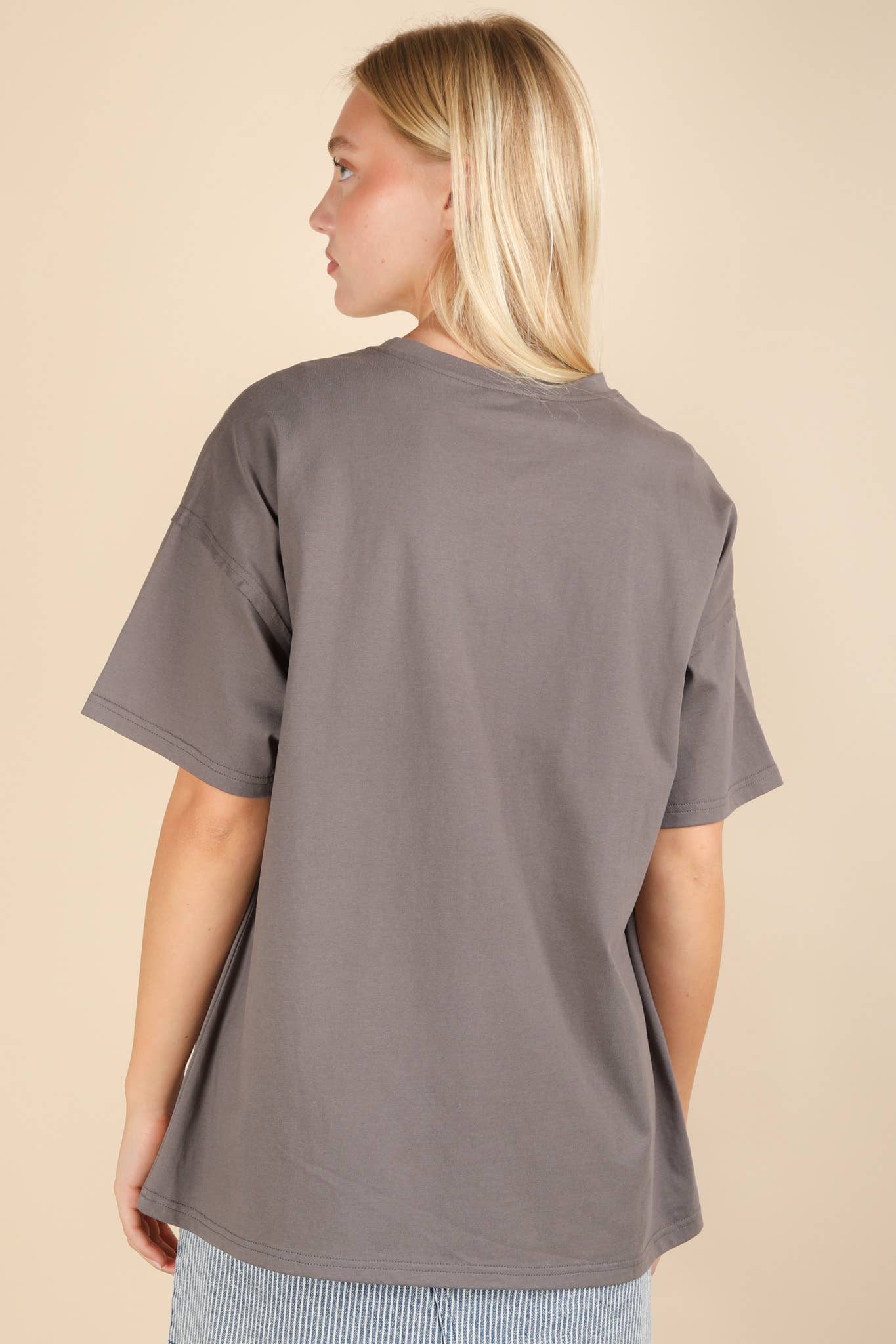 VERY J – Großhandel Strickoberteil – Damen – NT12203-Oversized Cowboy Grafik Siebdruck Strickoberteil10